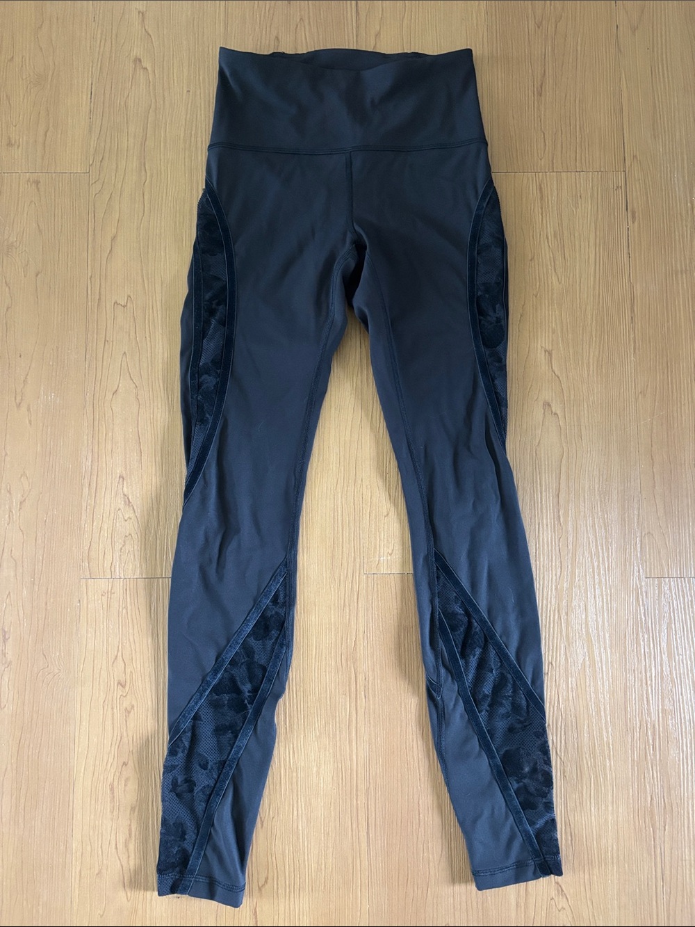 Lululemon Wunder Under